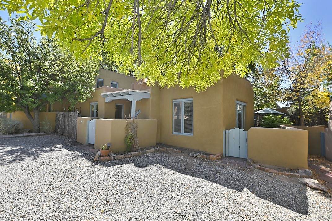 624 Galisteo - Photo 1