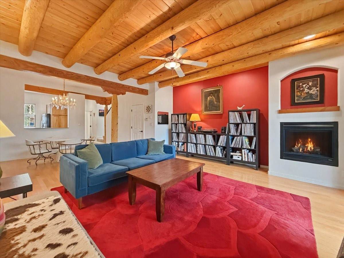 601 San Mateo - Photo 1