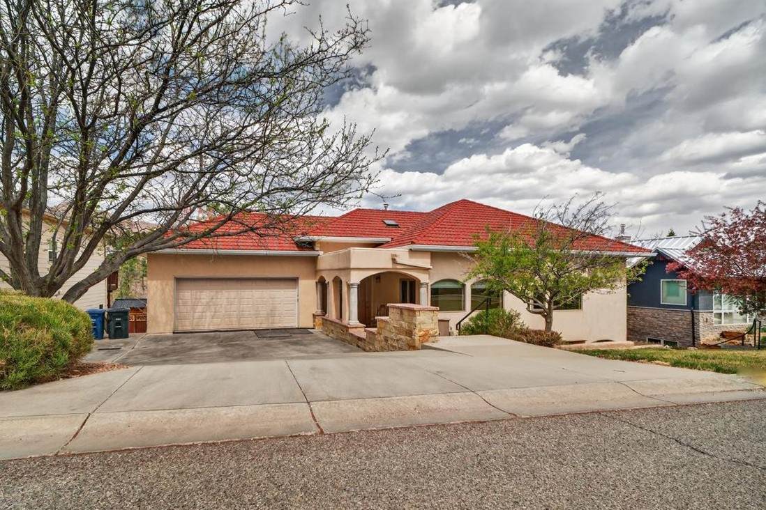 4288 Ridgeway Drive - Photo 1