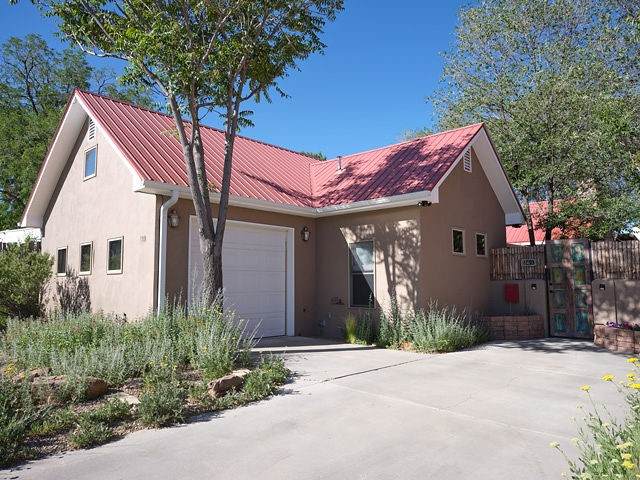 129 Bob Street - Photo 1