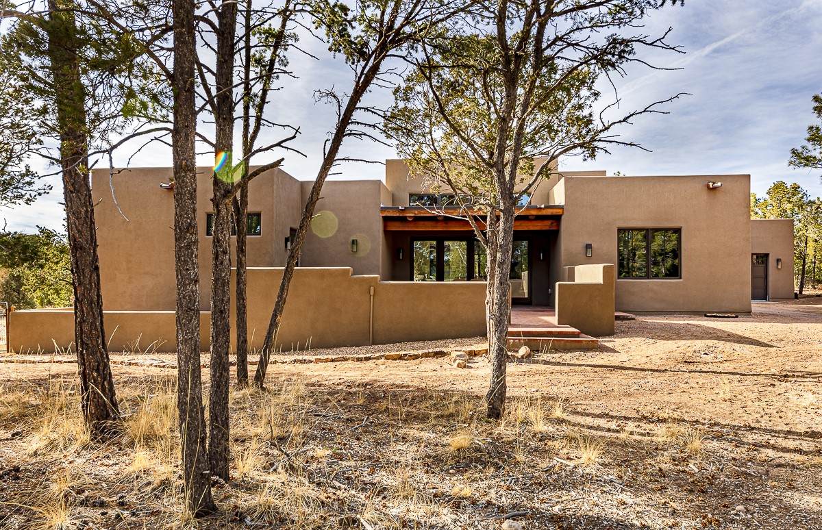 77 Silver Feather Trail - Photo 1