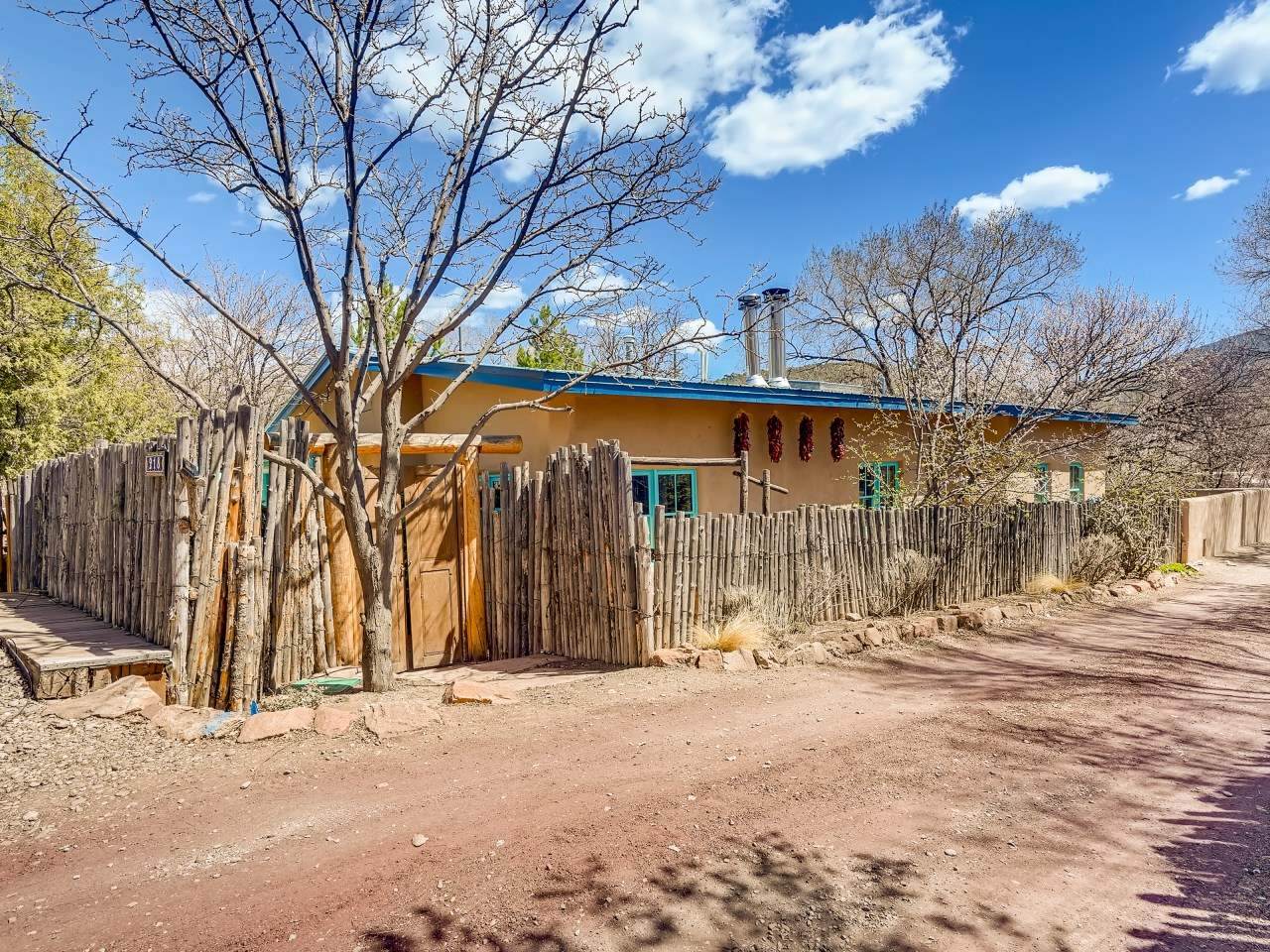 218 Gonzales Road - Photo 1