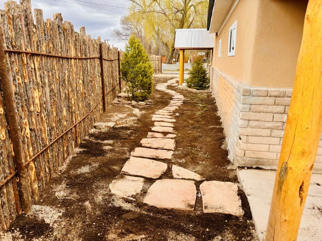 https://bt-photos.global.ssl.fastly.net/santafe/1280_boomver_2_202342046-2.jpg