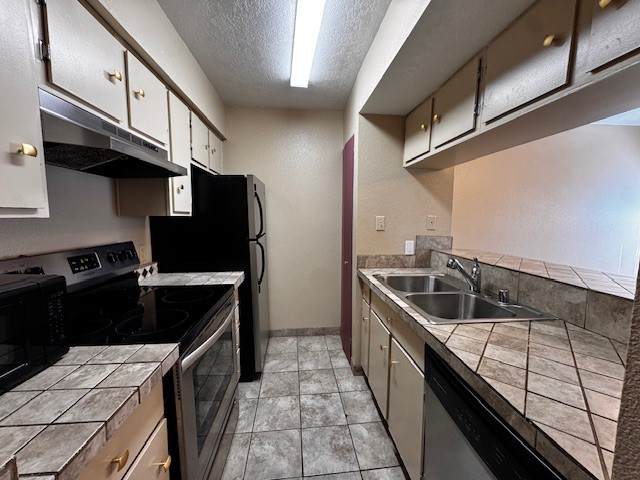 941 Calle Mejia - Photo 1