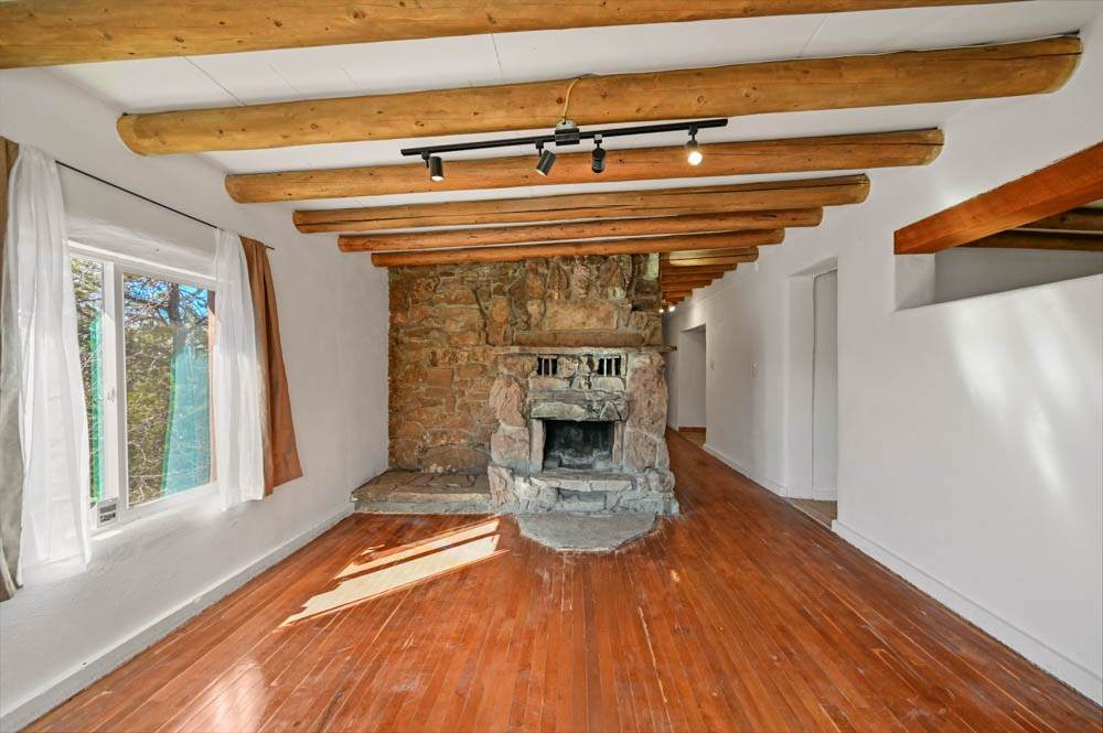 436 Apodaca Hill - Photo 1