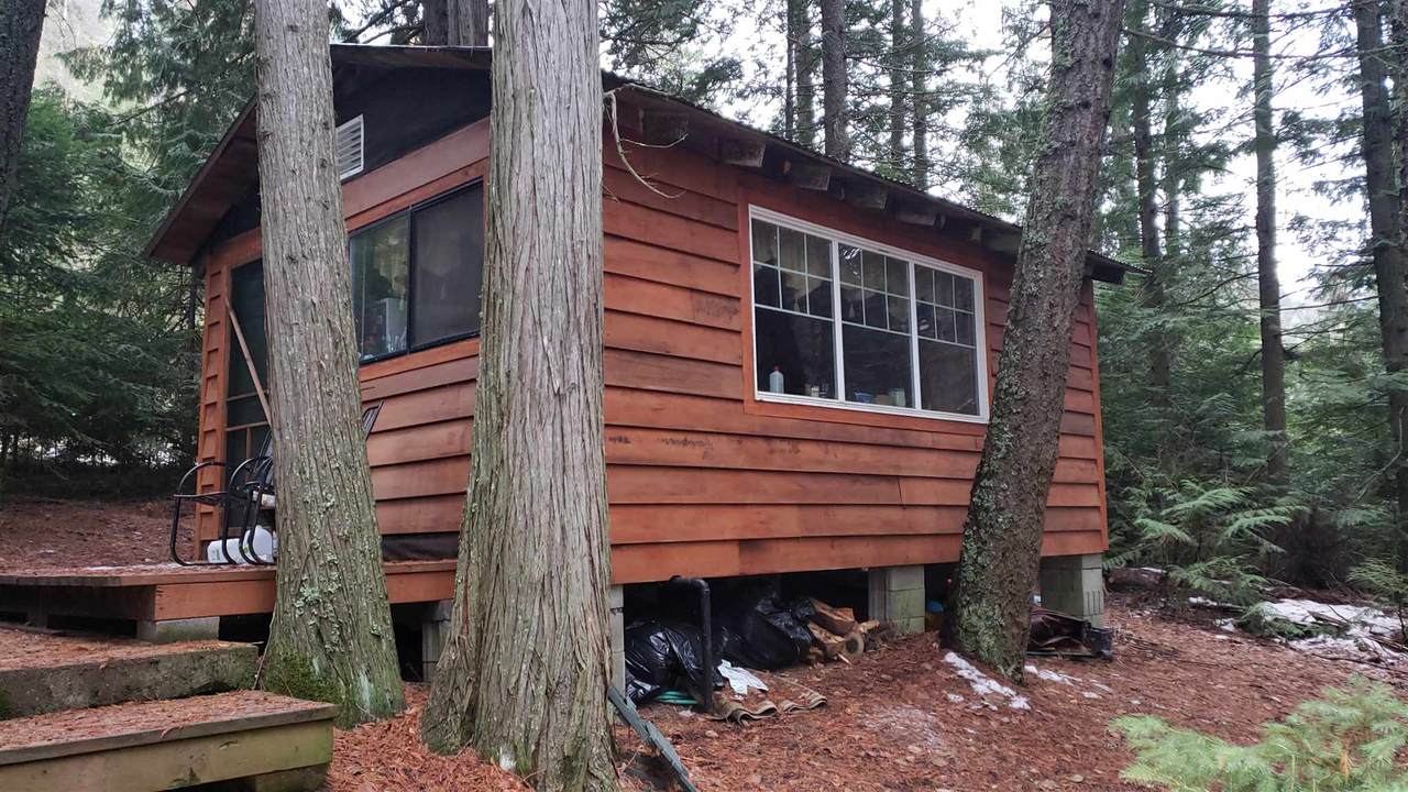 11XX Aladdin Rd - Photo 1