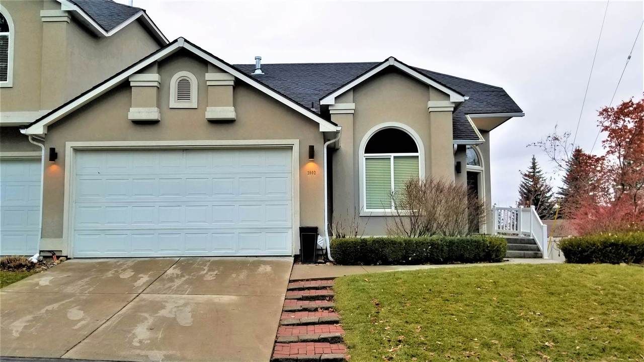 1802 Viewcrest Ln - Photo 1