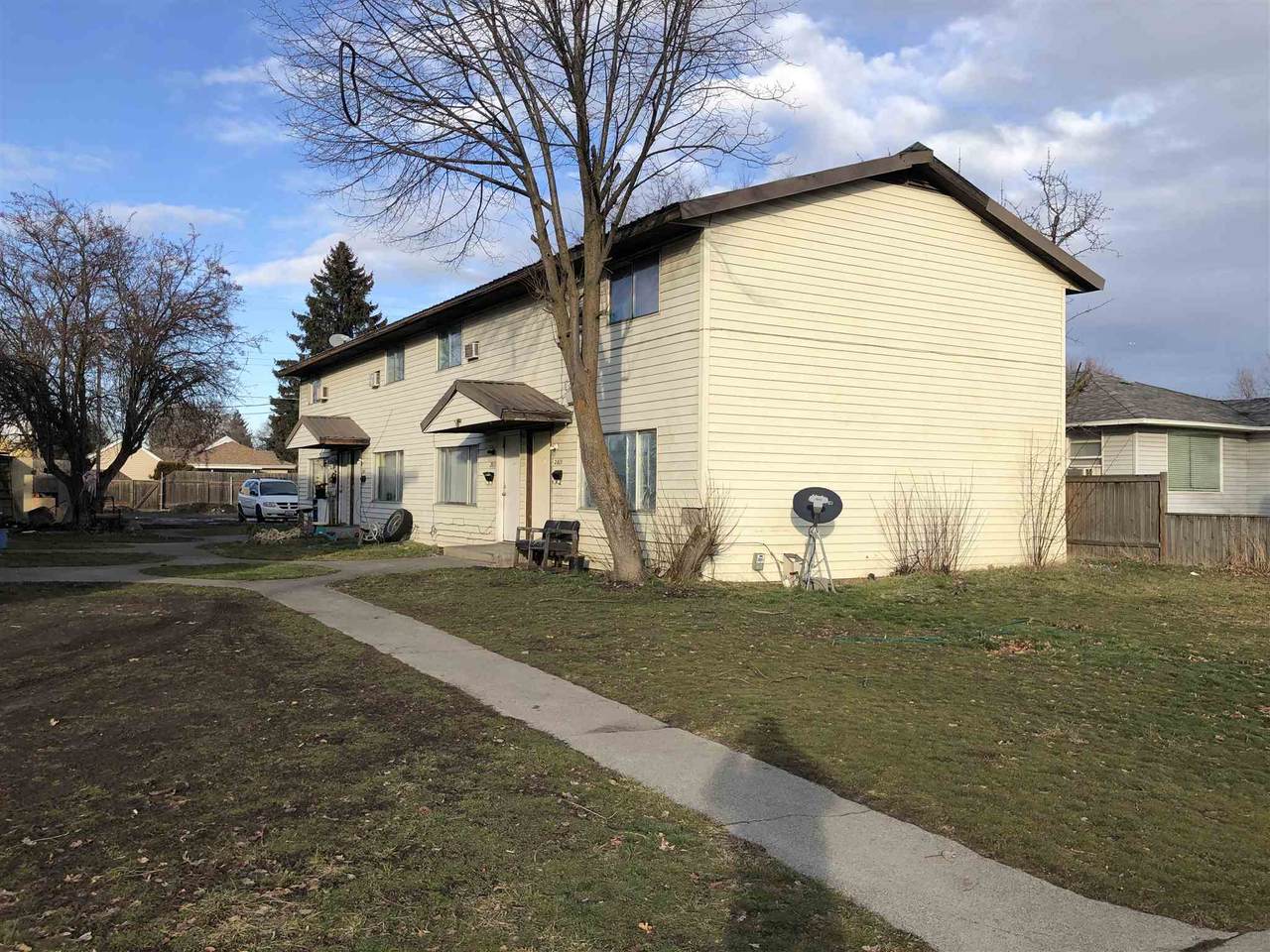2007 Desmet Ave - Photo 1