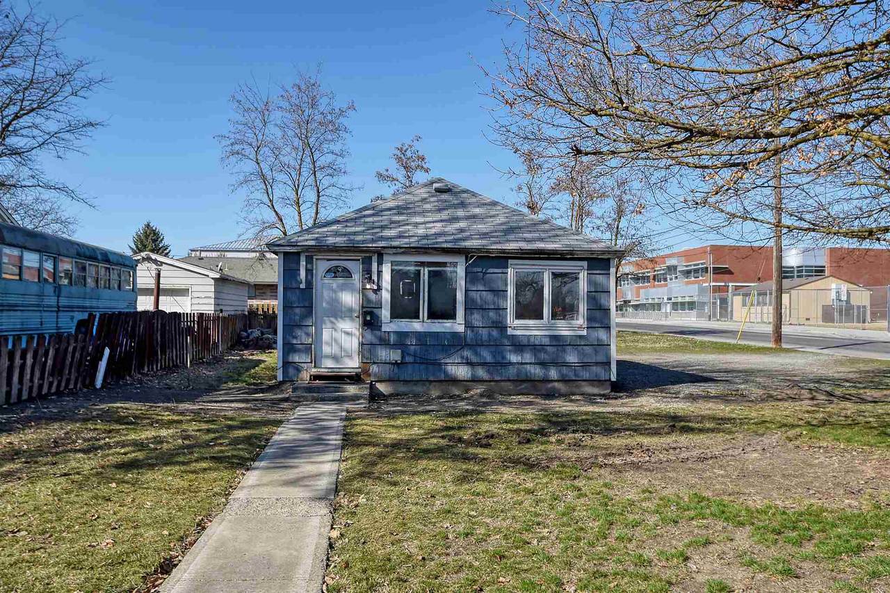 5441 Addison St - Photo 1