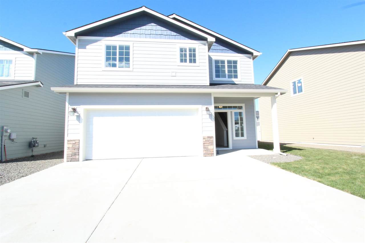 18319 2nd Ave - Photo 1