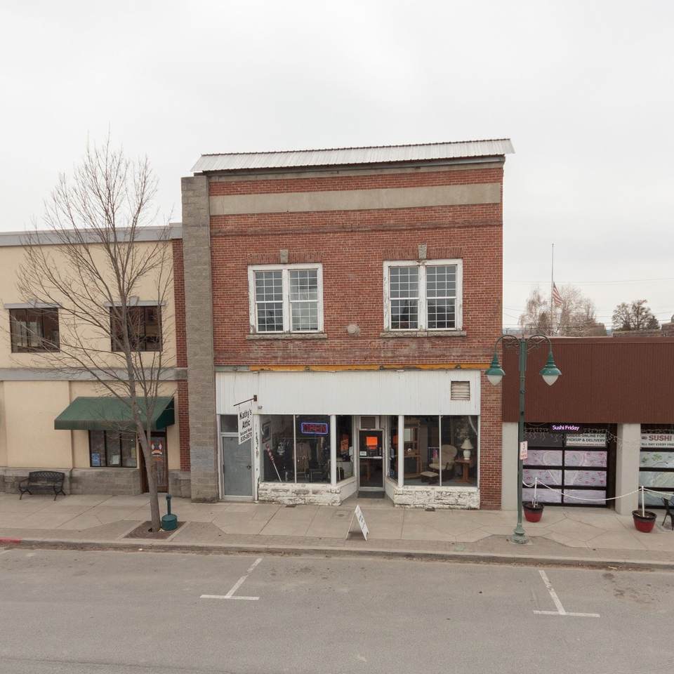 210 E Main St - Photo 1