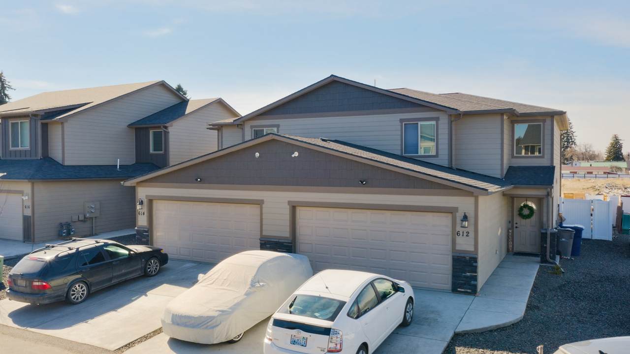 612 Chronicle Ln - Photo 1
