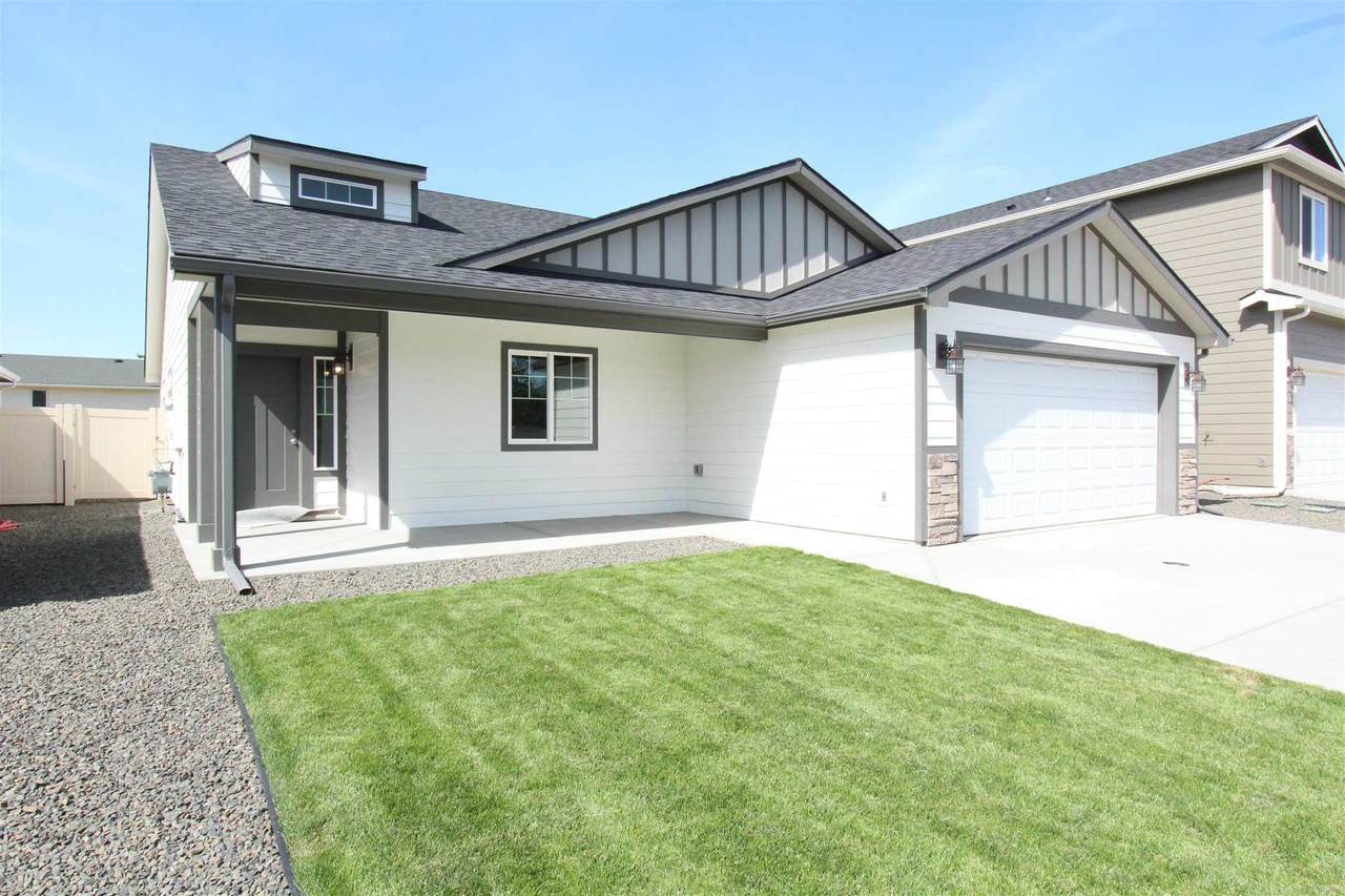 18411 2nd Ave - Photo 1