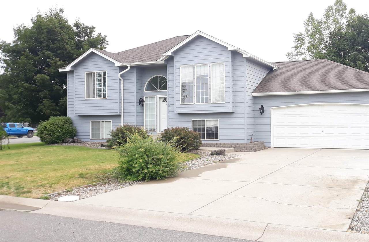 909 Beige Ct - Photo 1