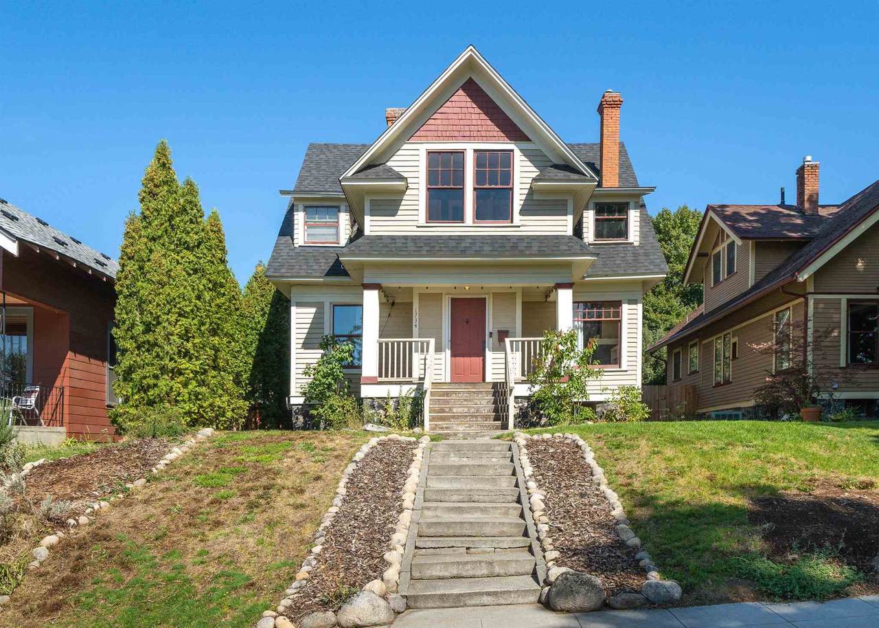 1734 12th Ave - Photo 1