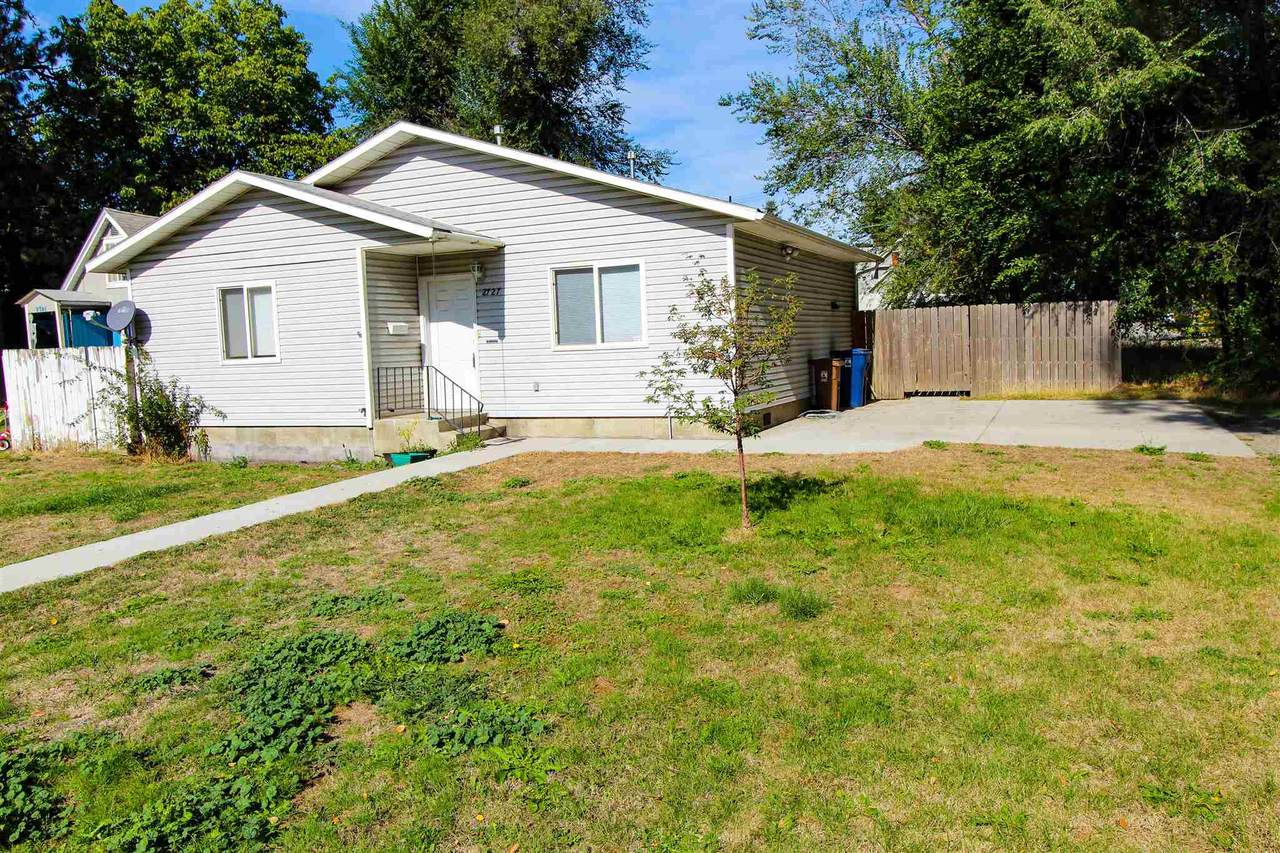 2727 6th Ave - Photo 1