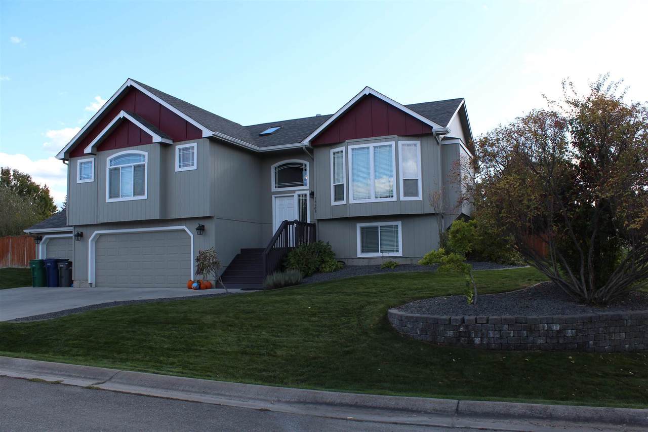 18608 Lindsay Lane Ave - Photo 1