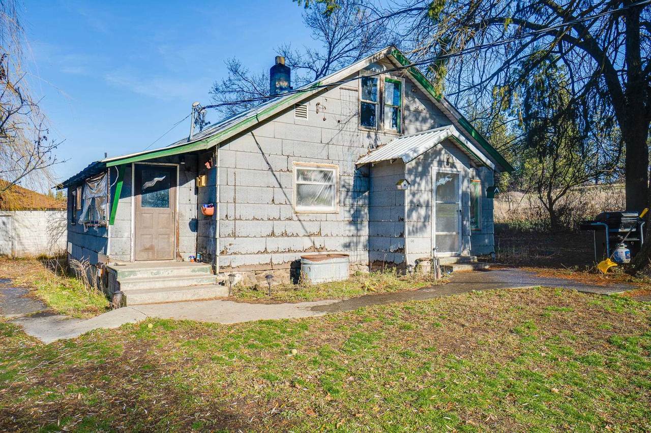 000x Sherman Rd - Photo 1