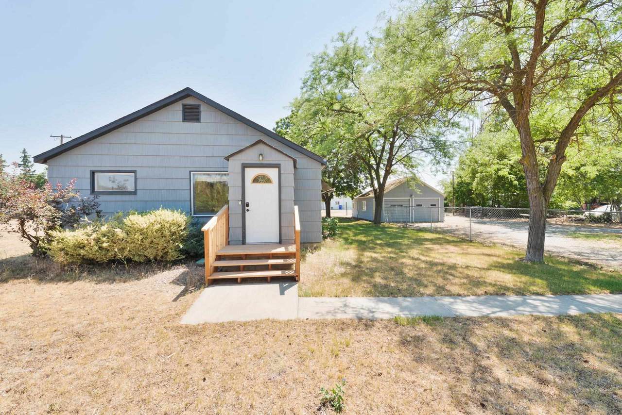 13622 Rich Ave - Photo 1