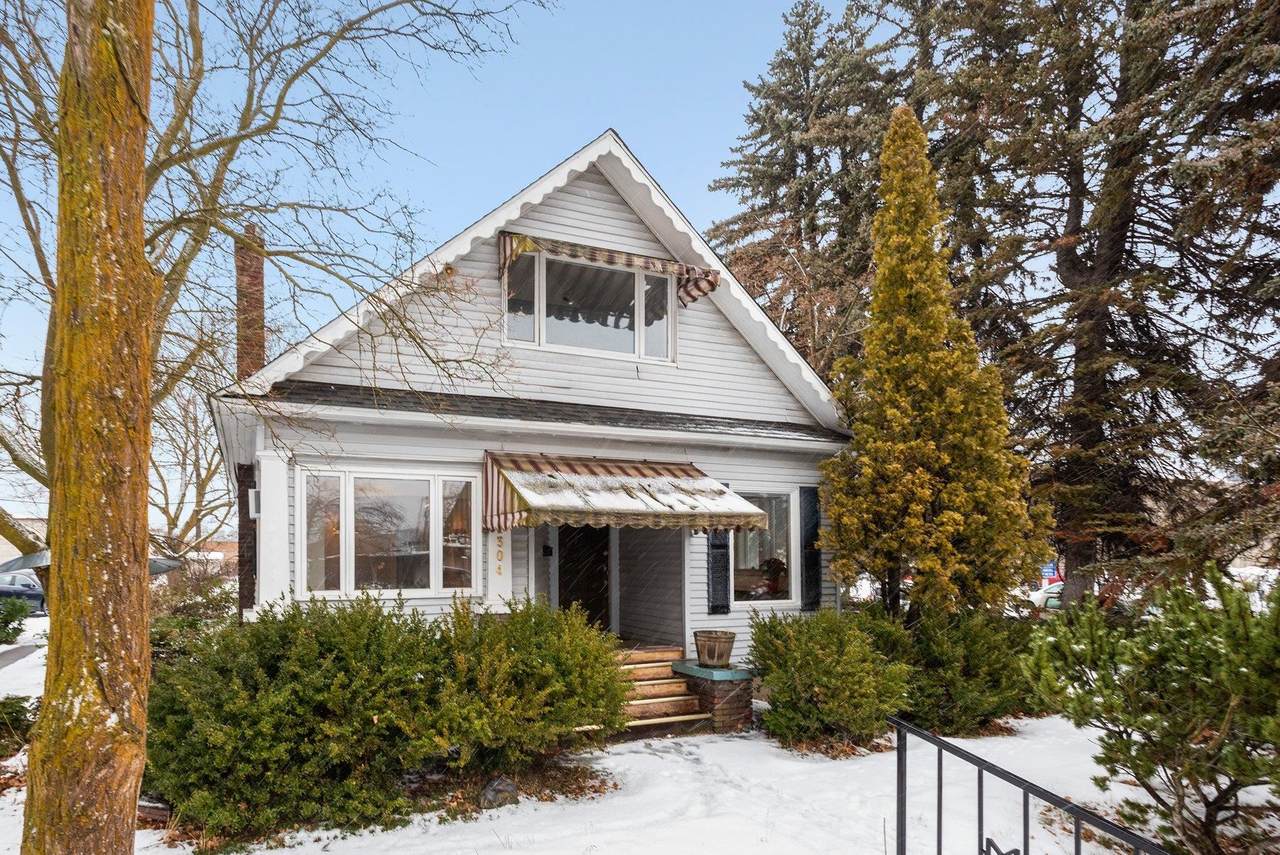 1304 Dean Ave - Photo 1