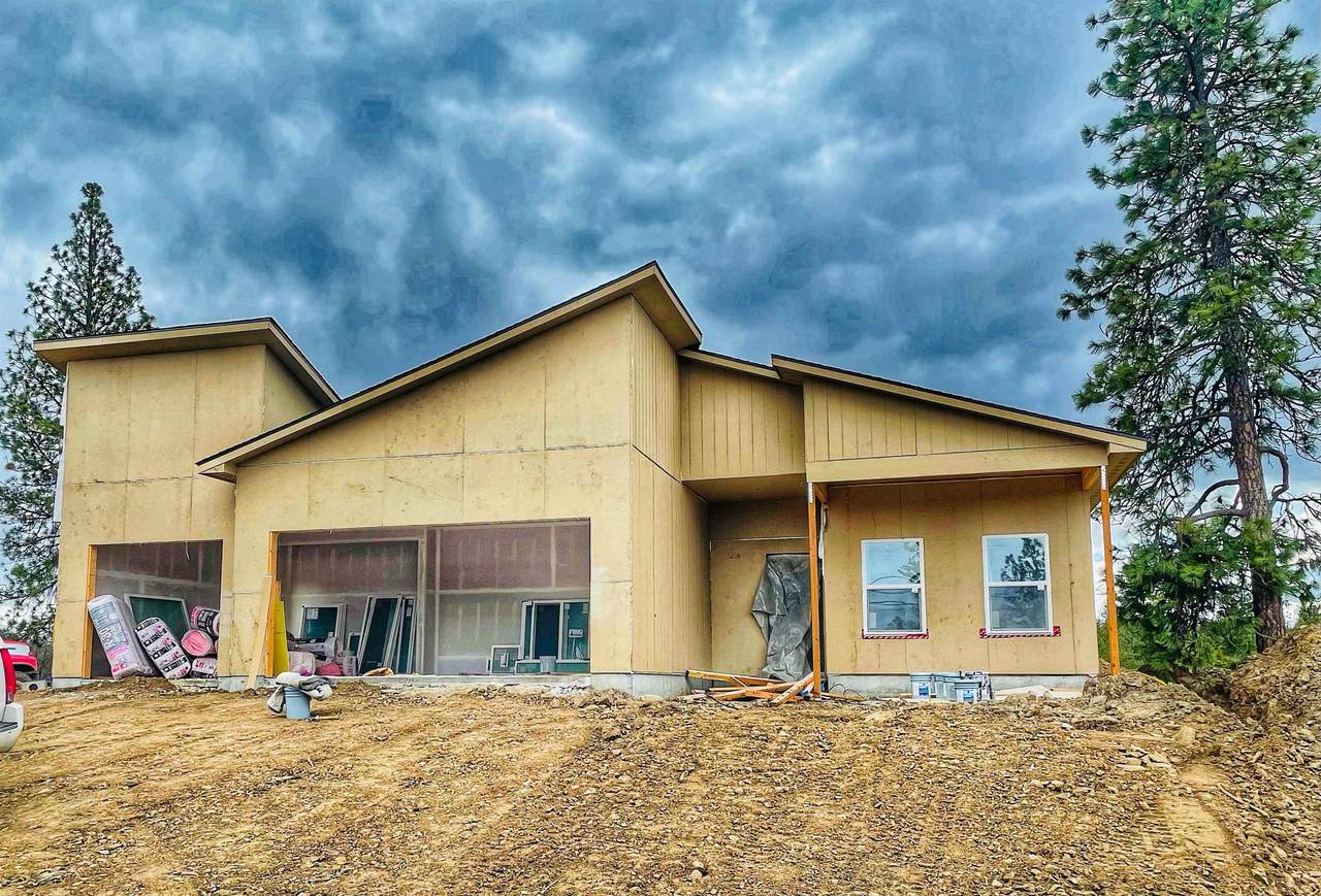 3835 Cliffside Ln - Photo 1
