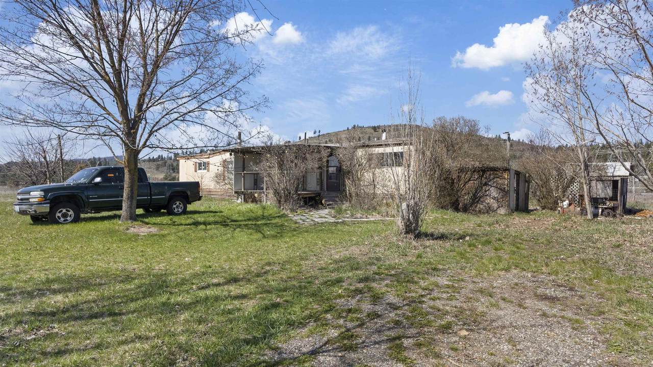 24225 Rosewood Ave - Photo 1