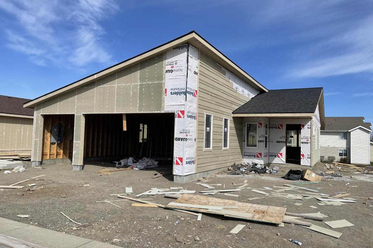 13514 8th Ct - Photo 1