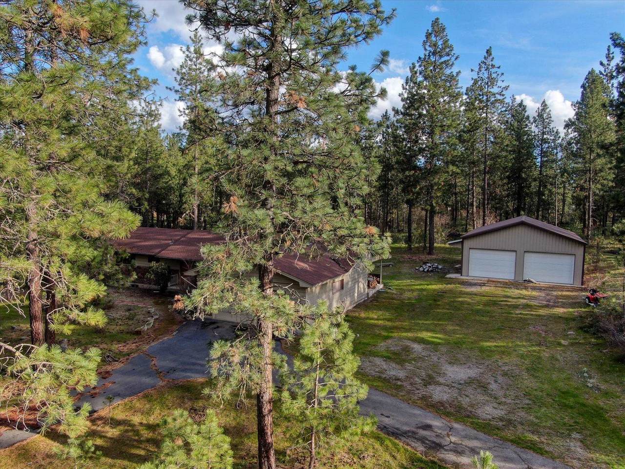 7616 Sunflower Dr - Photo 1