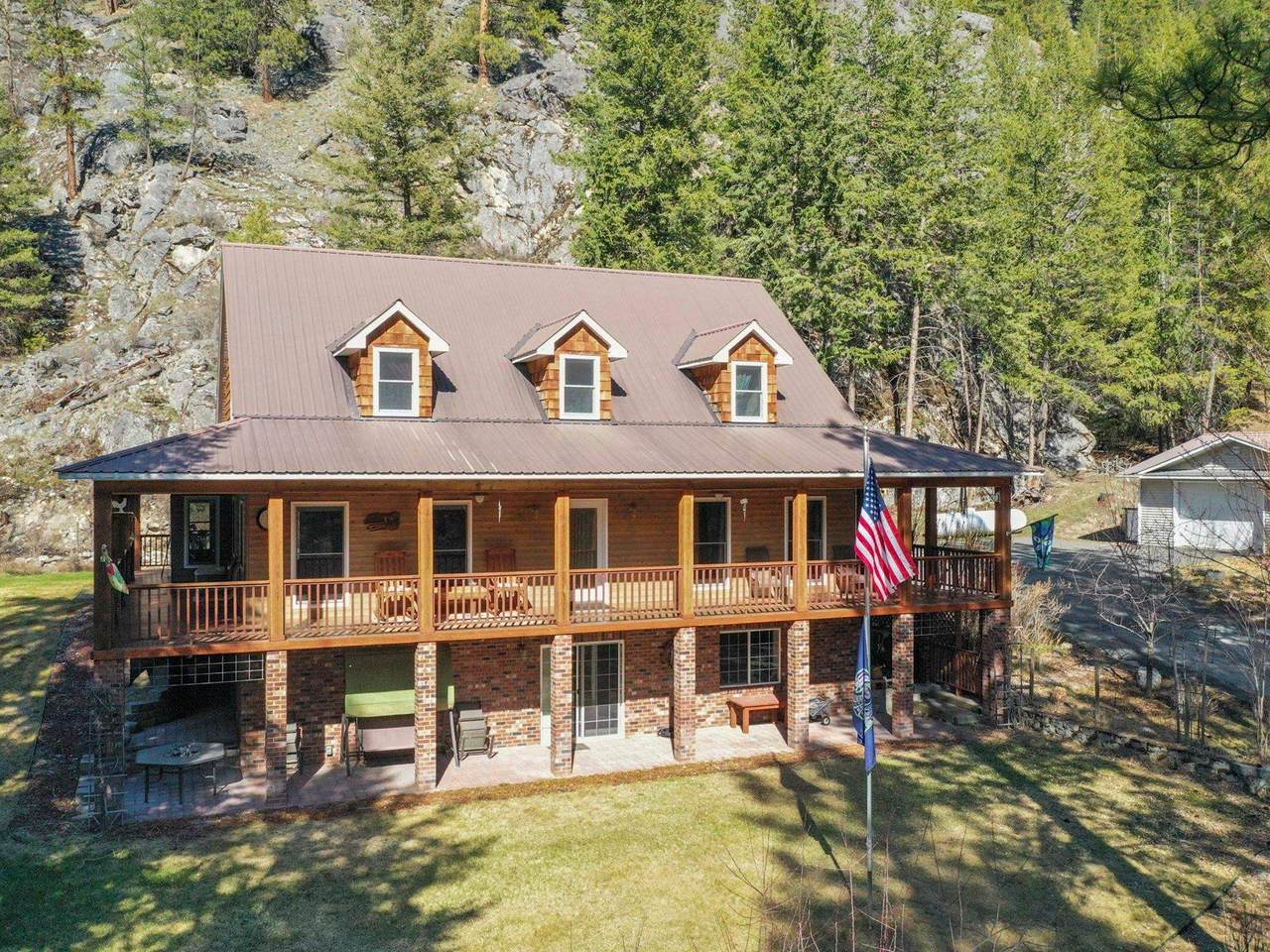 578 Customs Rd - Photo 1