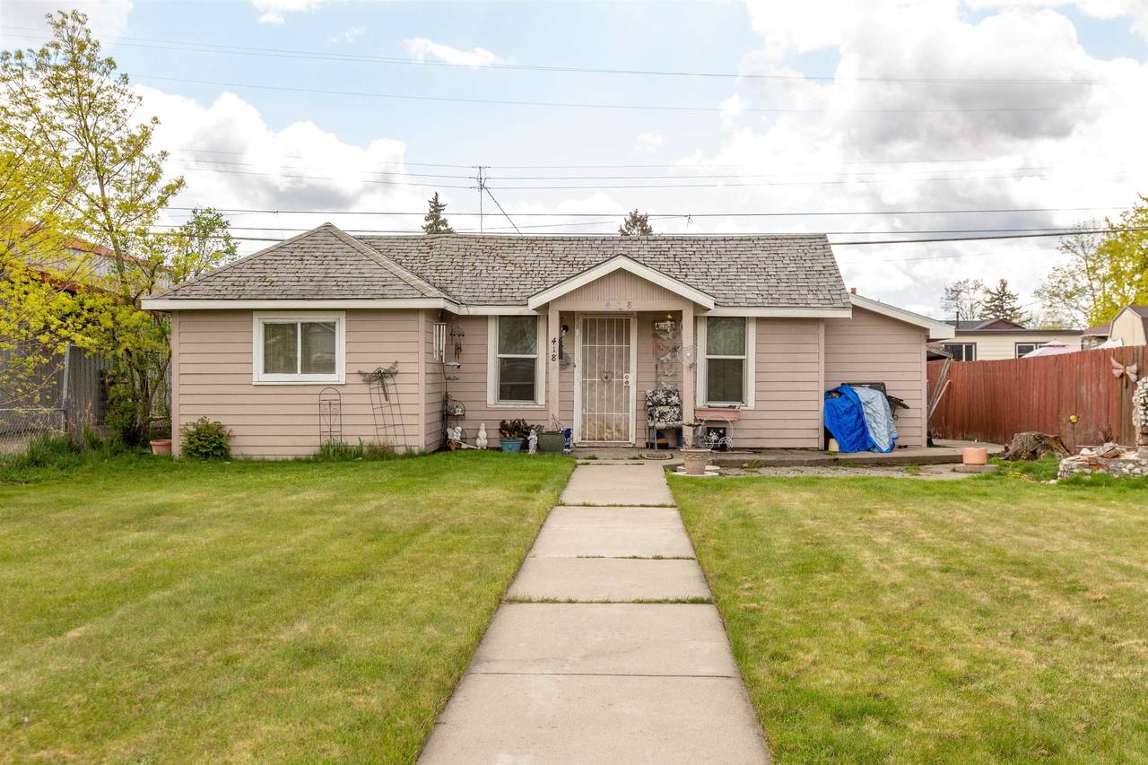 418 Heroy Ave - Photo 1
