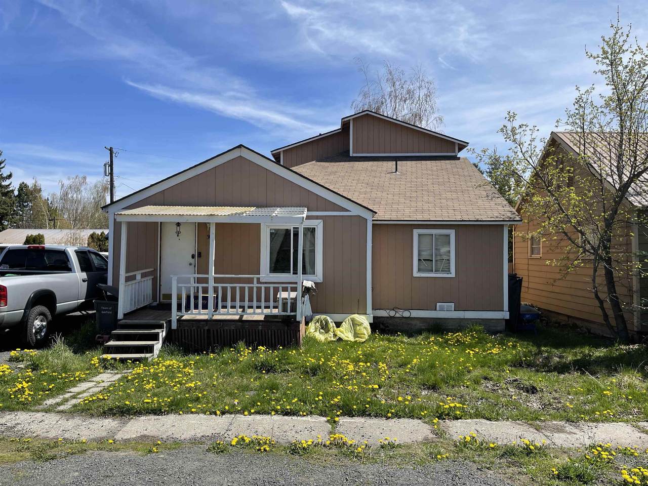 308 3rd St - Photo 1