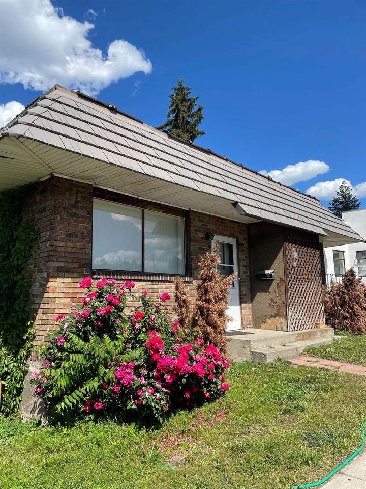 2302 W Northwest Blvd Blvd - Photo 1