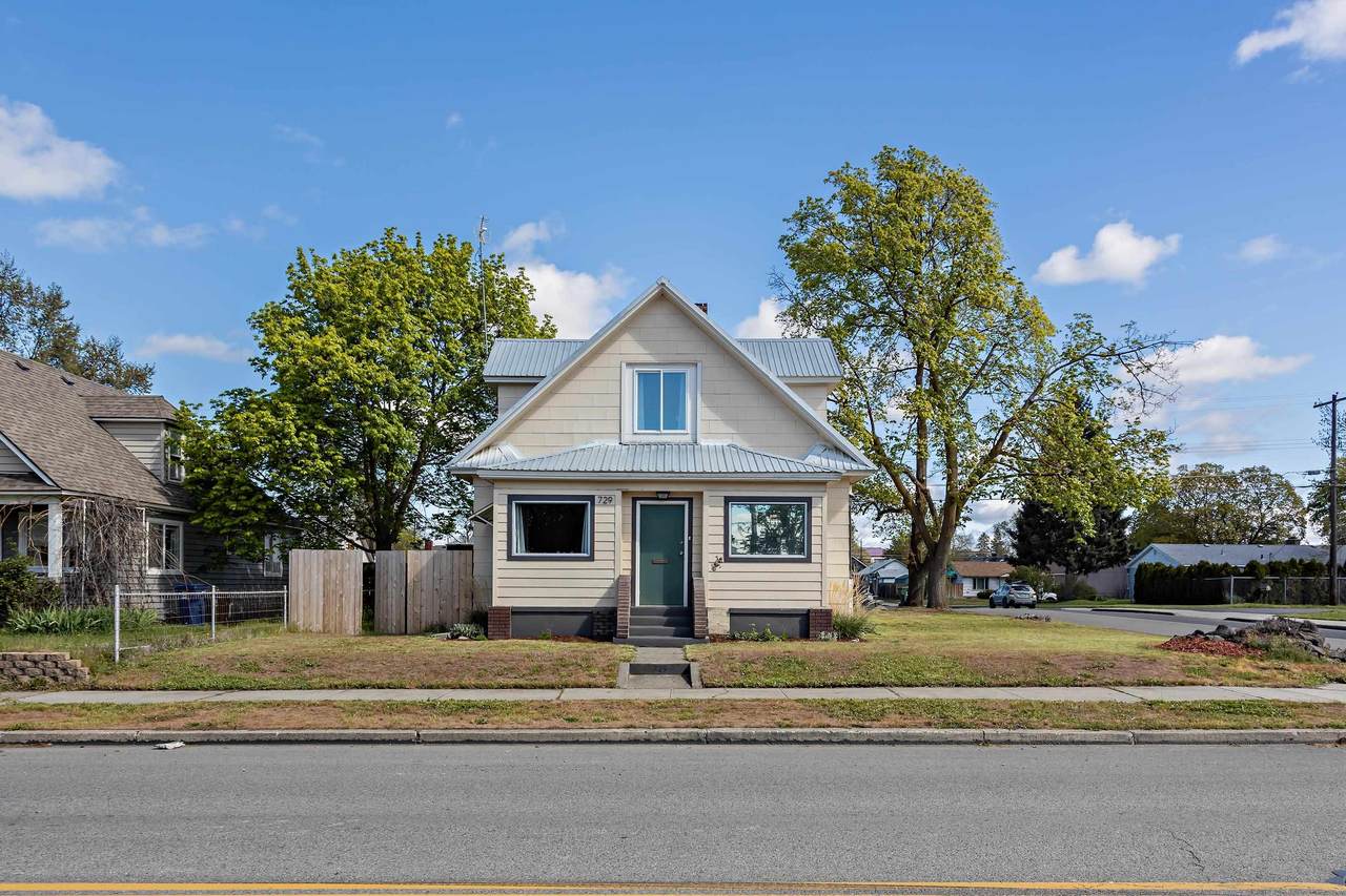 729 Bridgeport Ave - Photo 1