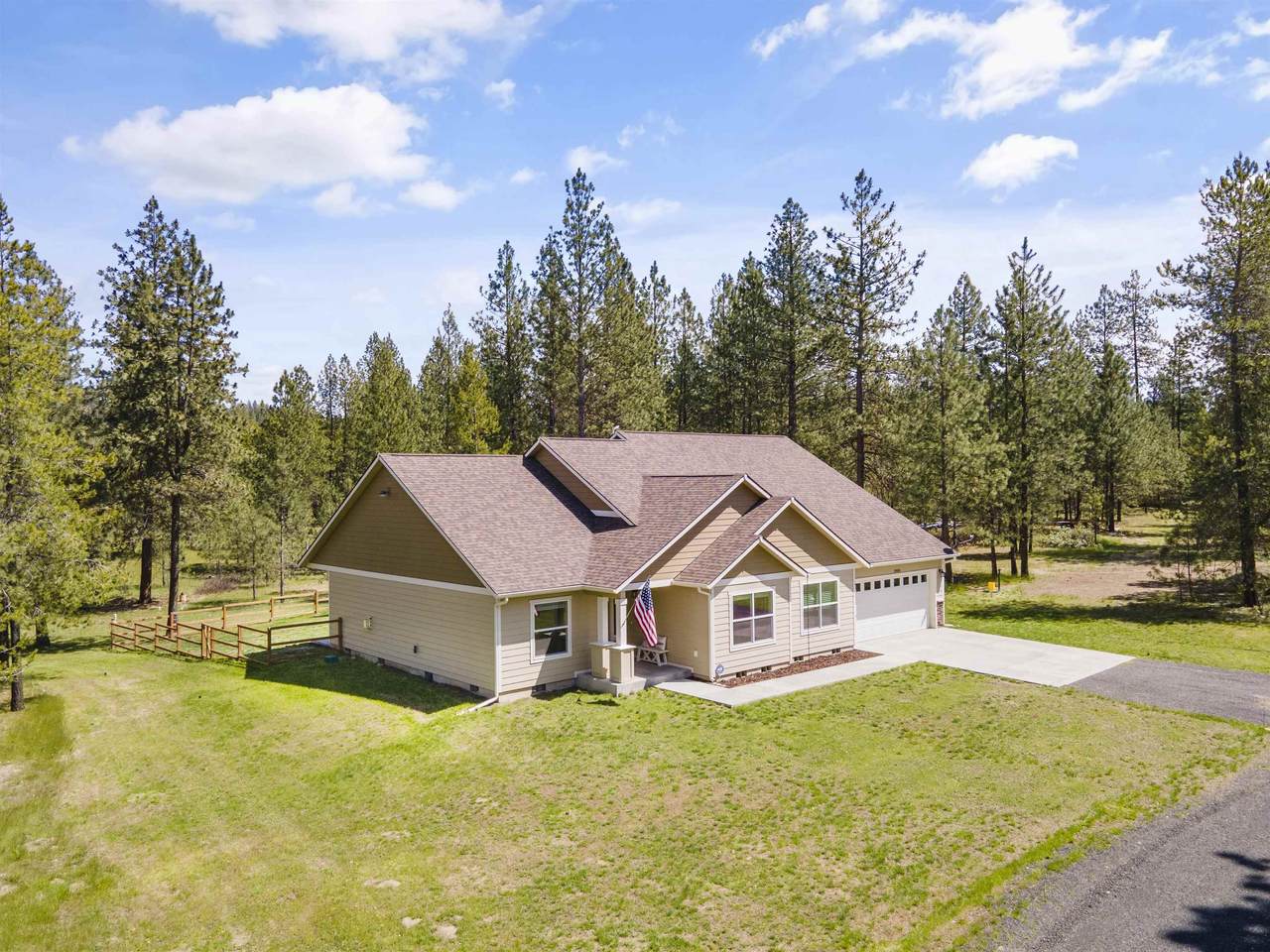 28818 Hardesty Rd - Photo 1