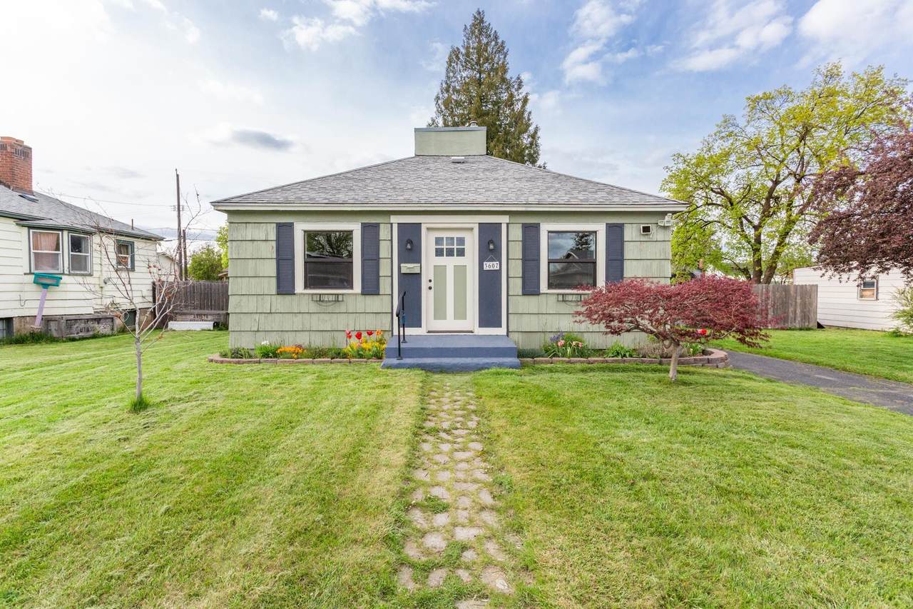 3607 31st Ave - Photo 1