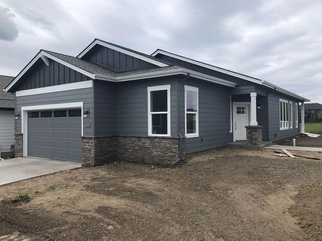 14527 31st Ave - Photo 1