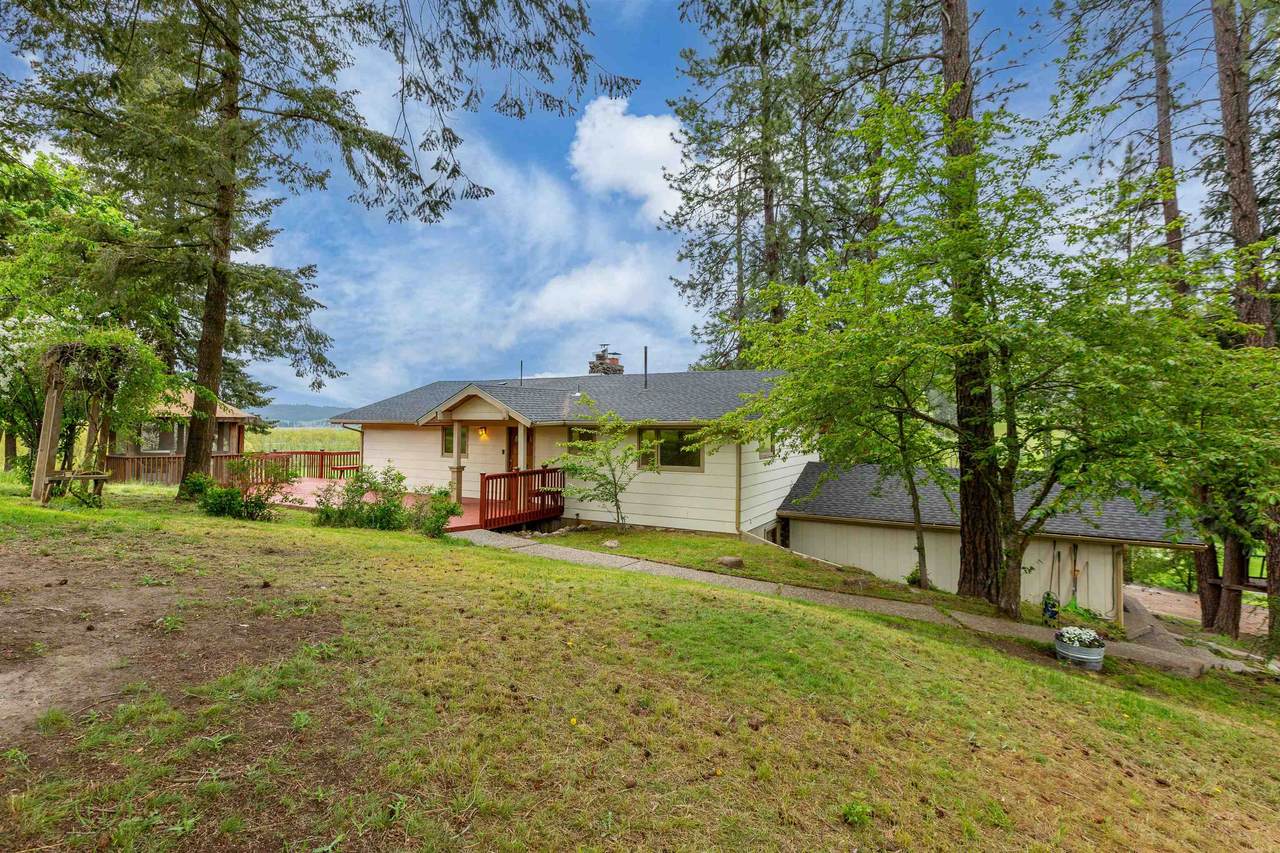 11208 Moffat Rd - Photo 1