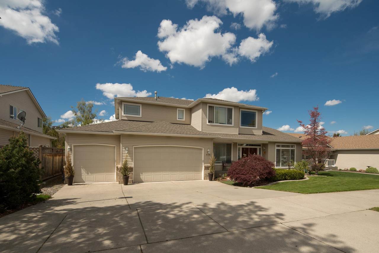 615 Homestead Dr - Photo 1