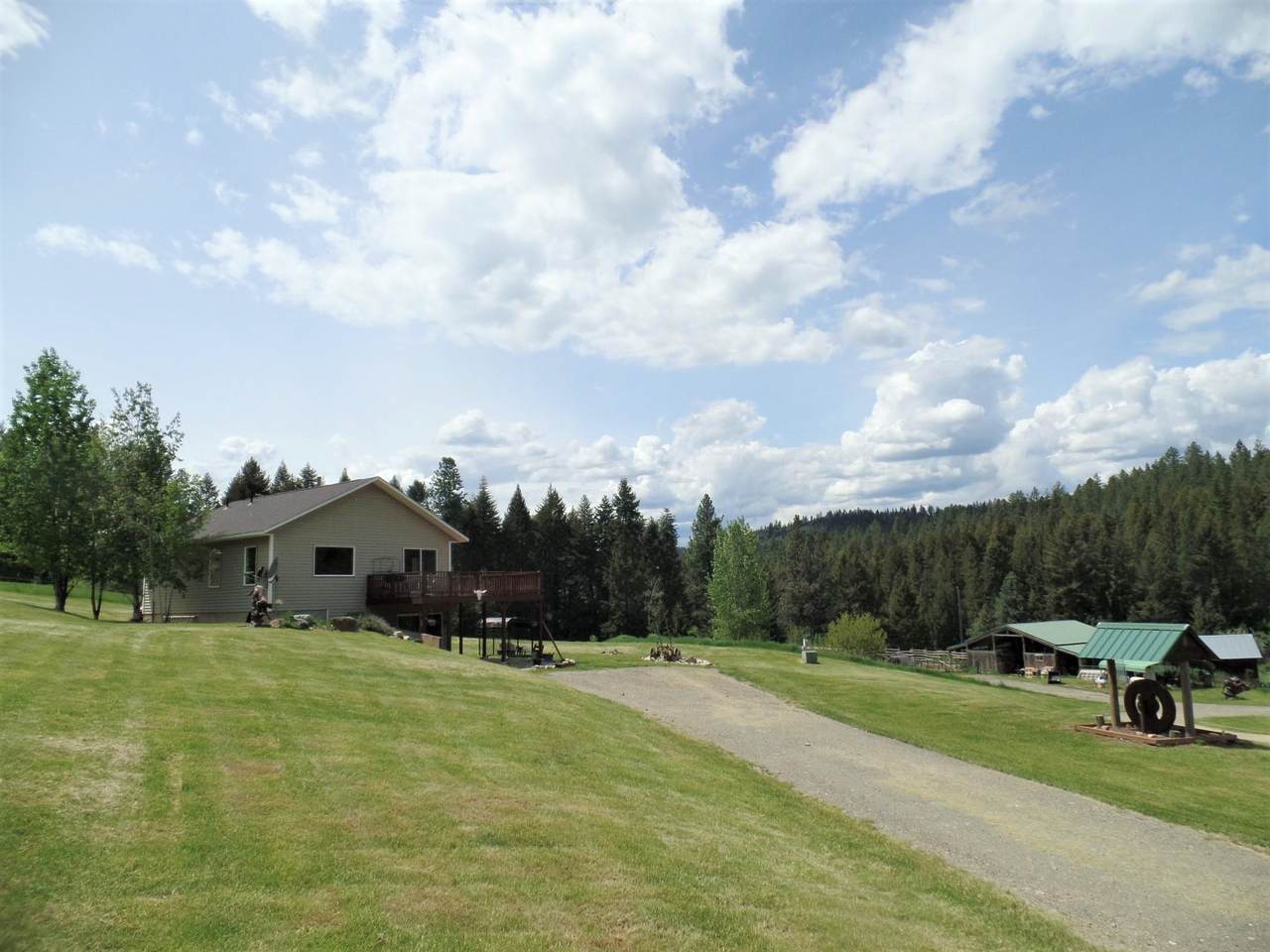 2724 Pleasant Valley Rd - Photo 1