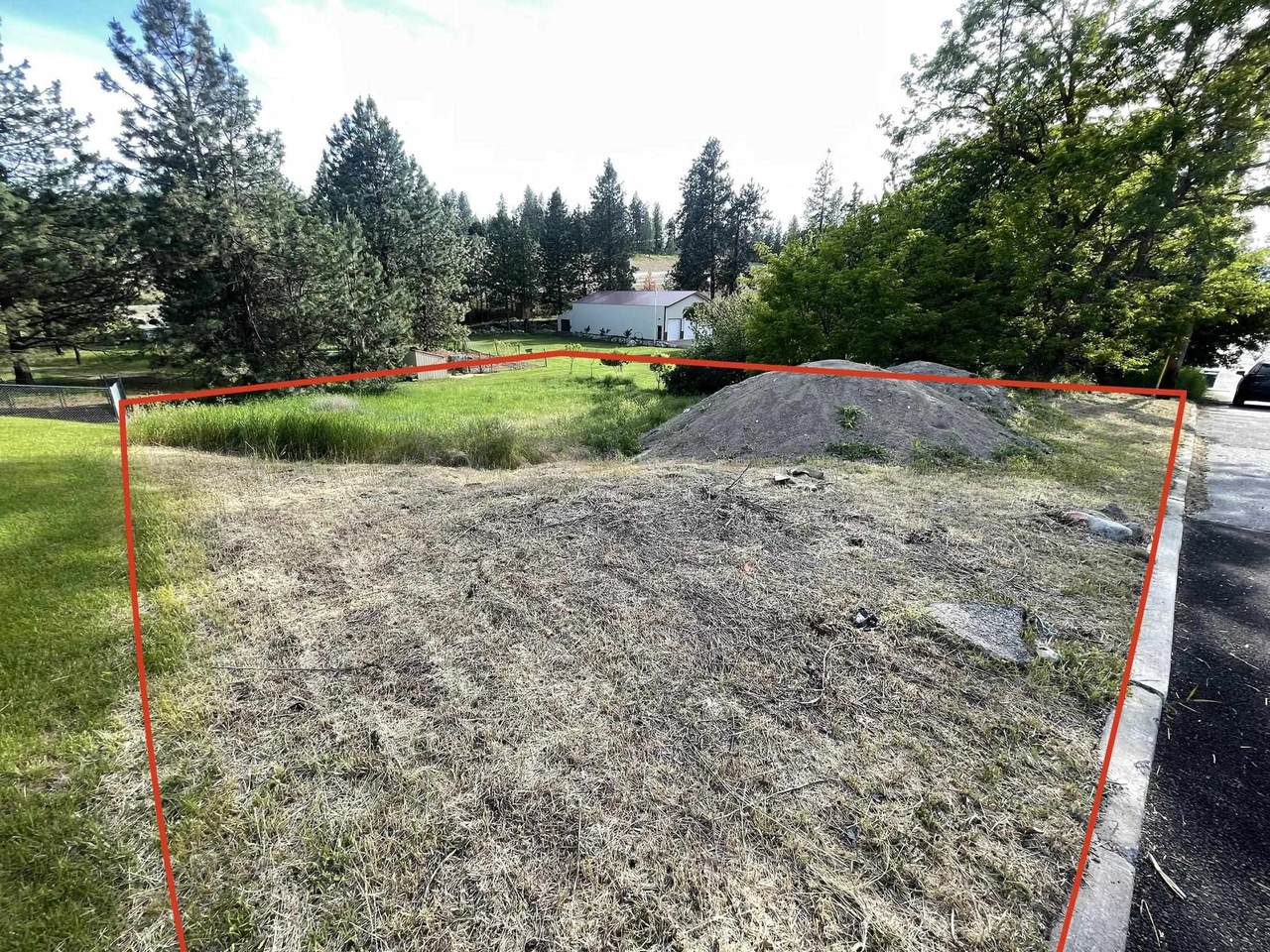 6924 11TH Ave - Photo 1