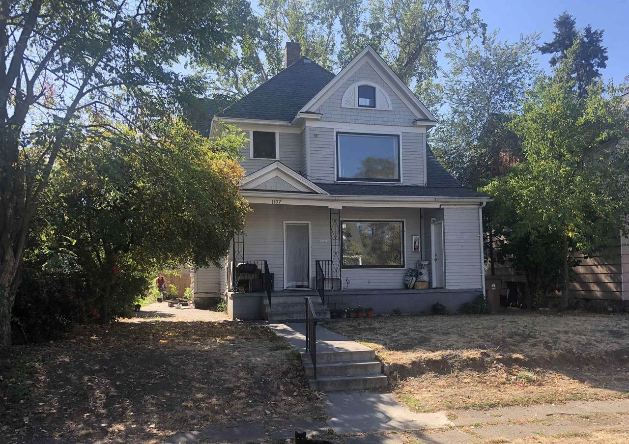 1107 Sharp Ave - Photo 1