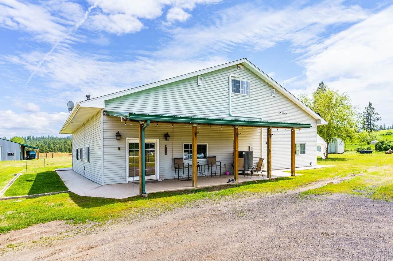32804 Elk-Chattaroy Rd - Photo 1