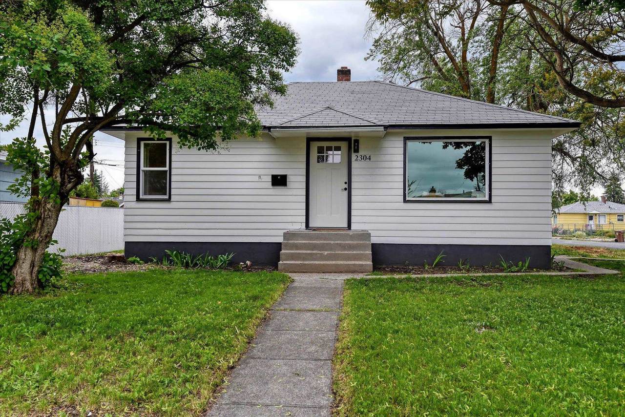 2304 Marshall Ave - Photo 1
