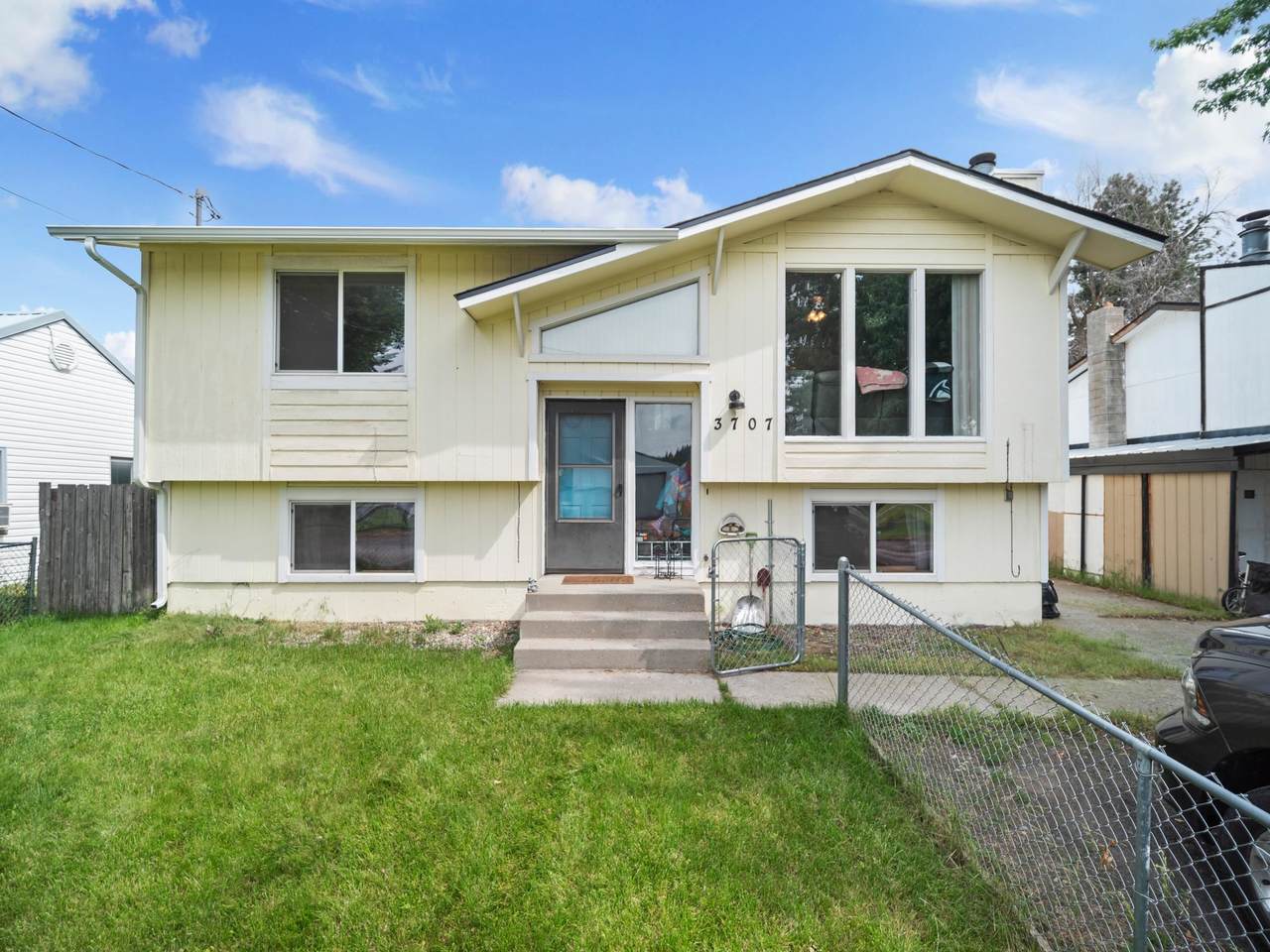 3707 Guy Ave - Photo 1