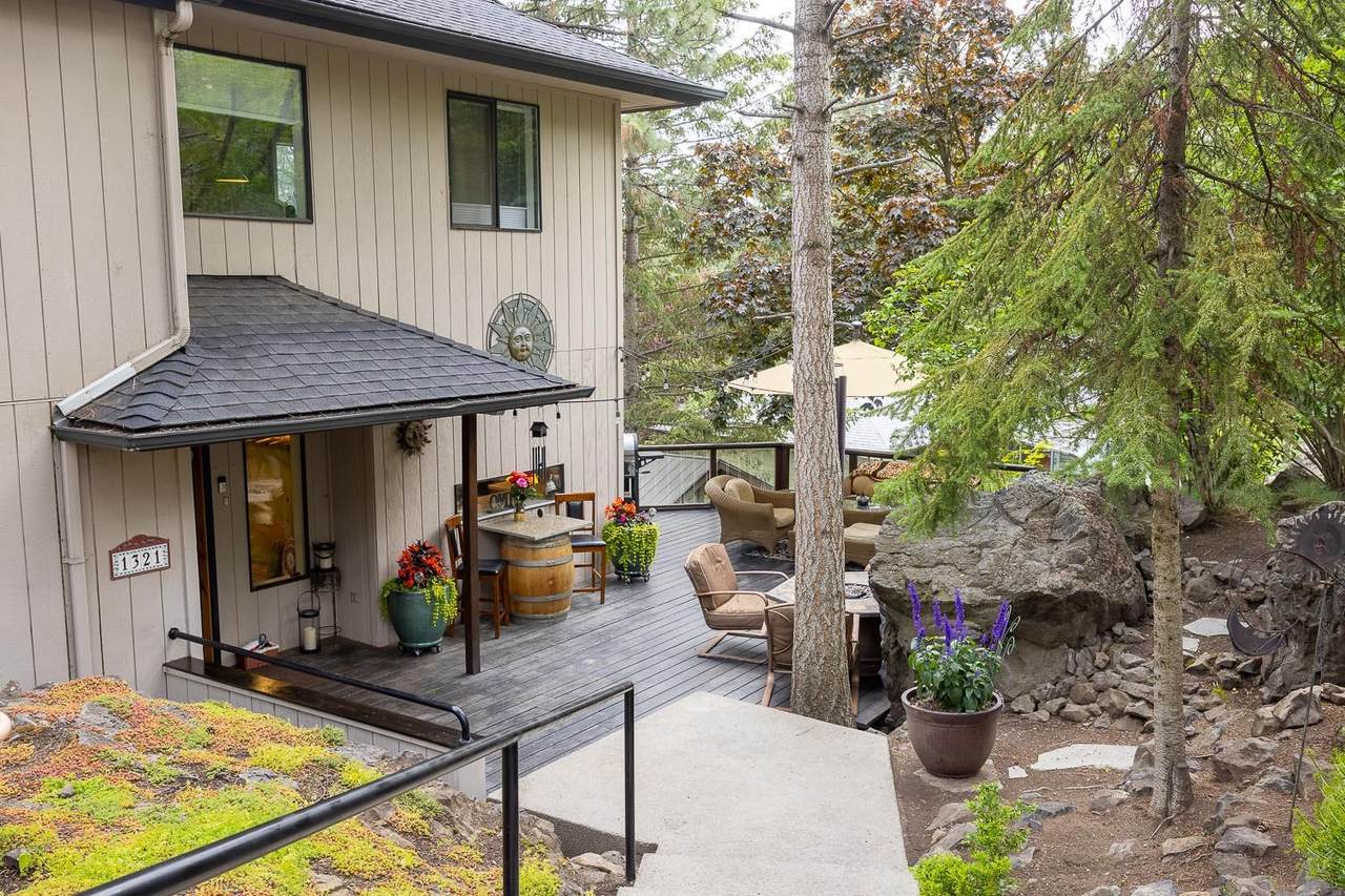 1321 Azalea Dr - Photo 1