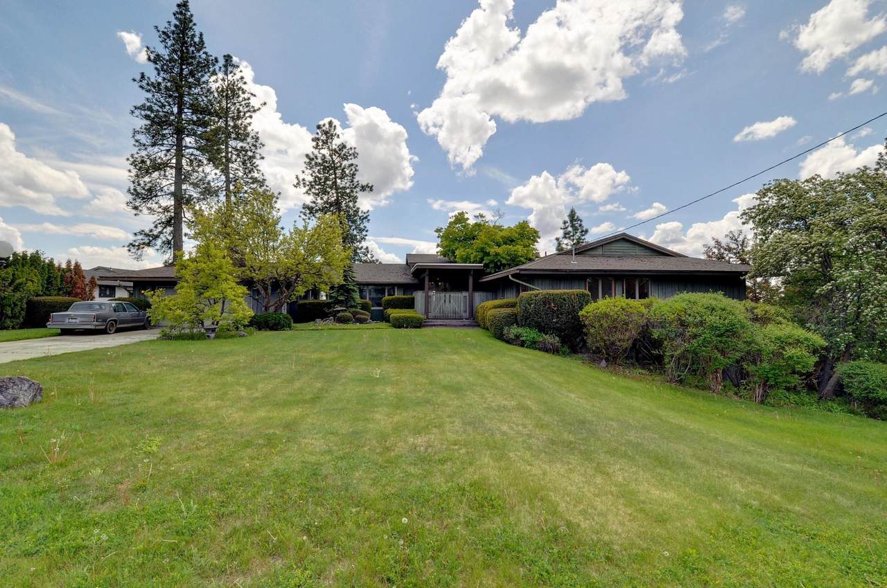 226 High Dr - Photo 1