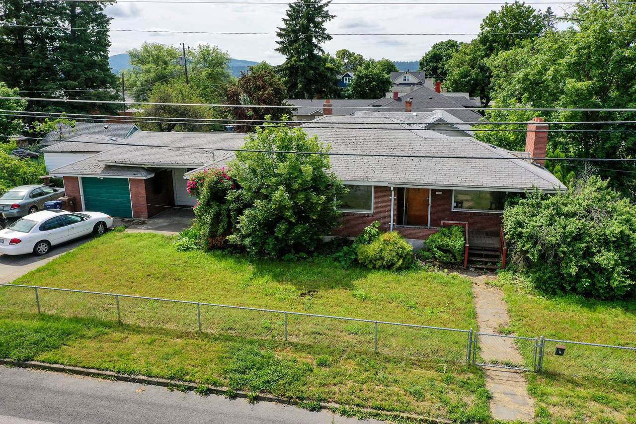2004 Buckeye Ave - Photo 1