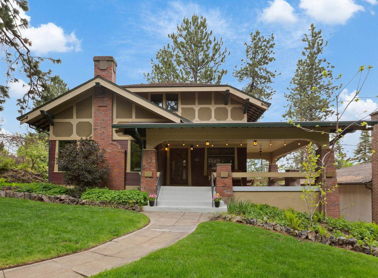 525 12th Ave - Photo 1