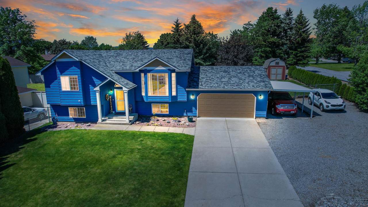 1204 Century Rd - Photo 1