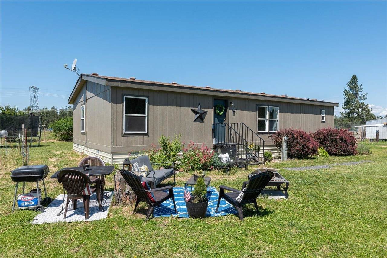 5515 Dayspring Rd - Photo 1